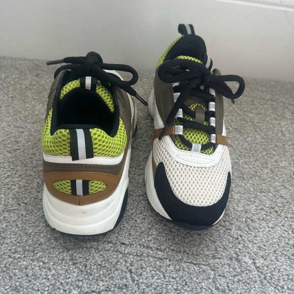Dior B22 Trainers sz38 in great condition. 100% authentic comes with dust bag. - Picture 11 of 12